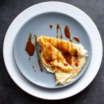 Дома на кухне. One simple kitchen.