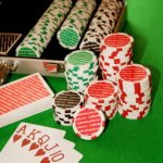 Учимся играть в покер вместе;)