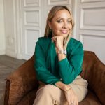 На связи Ольга Апреликова