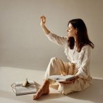 Фрилансер с книгой